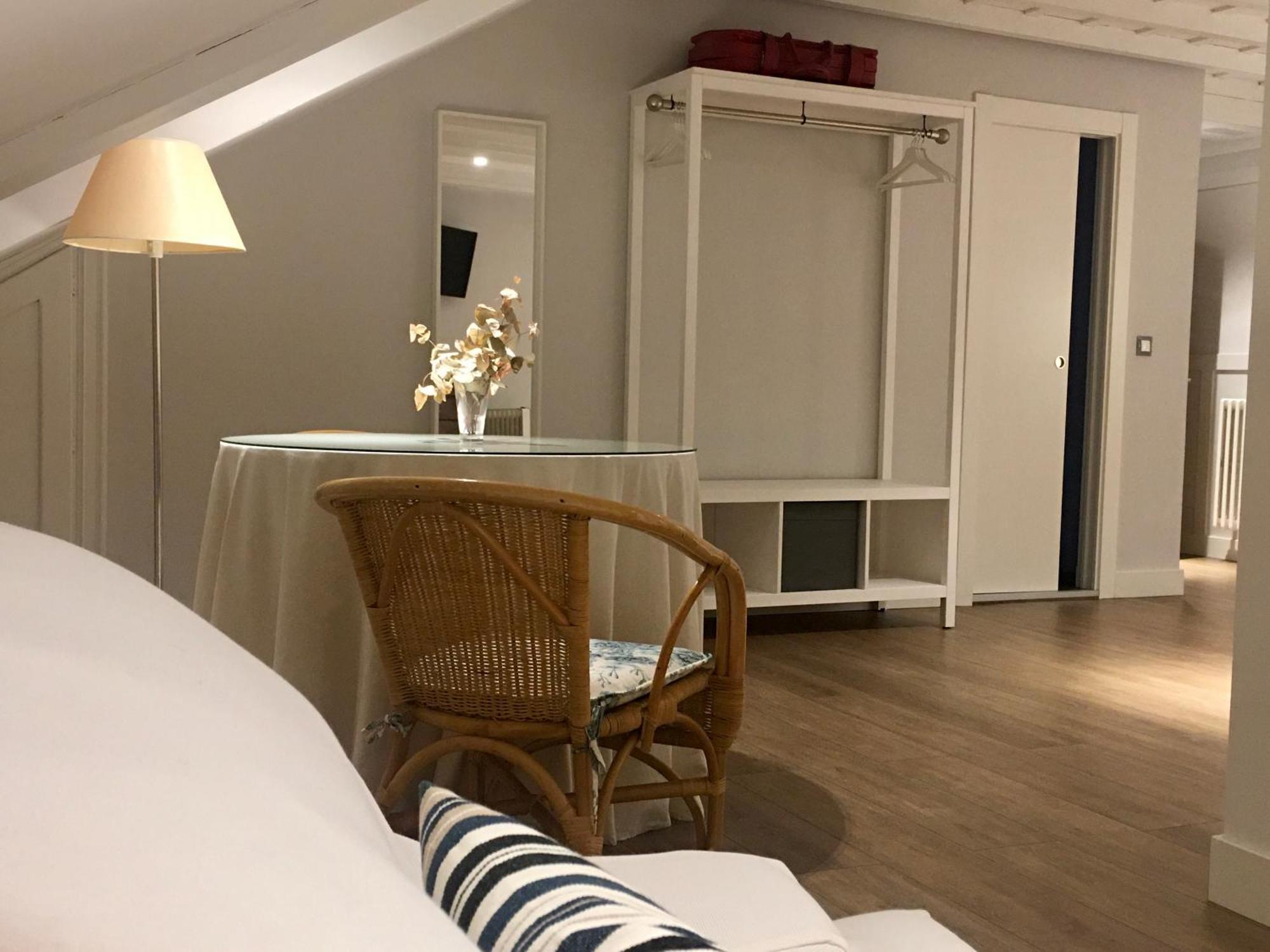 Hotel Valdecoro ポテス エクステリア 写真